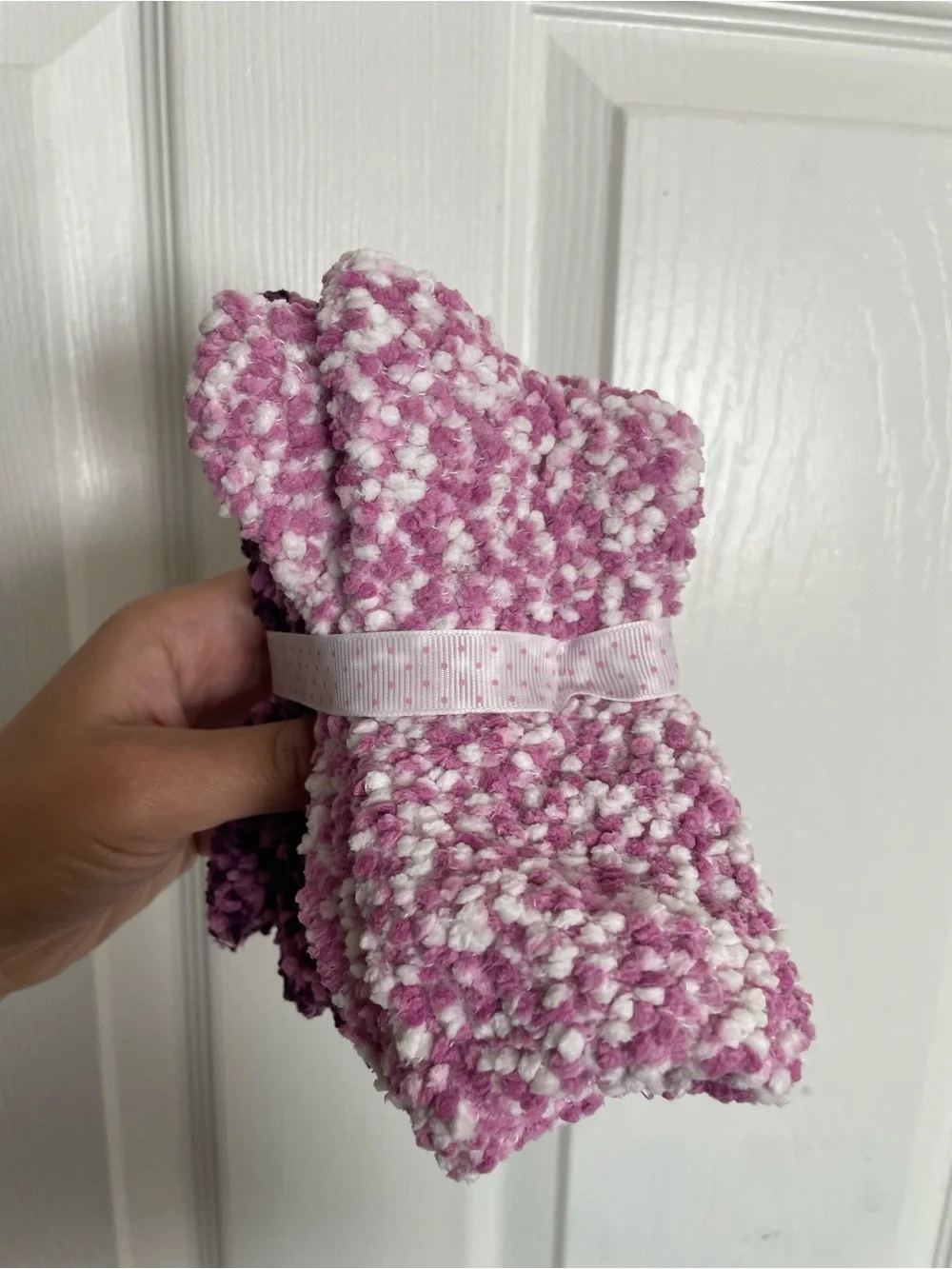 NWT esmara Ladies' 4.5-7 size Cozy Plush Socks - Pink & Purple